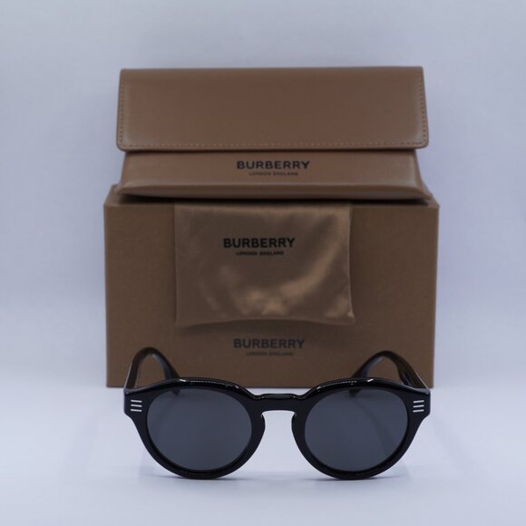 Burberry BE4404 300187 Round Sunglasses - Black/Dark Grey - Picture 4 of 11
